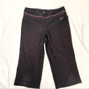 Nike Cropped Athletic Pants Size S (4-6)